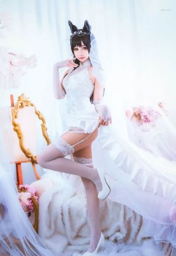 美女脱一干二净_BD英语高清迅雷在线观看