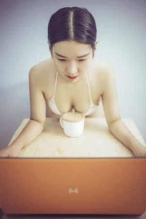 隔离死城_高清动漫在线观看